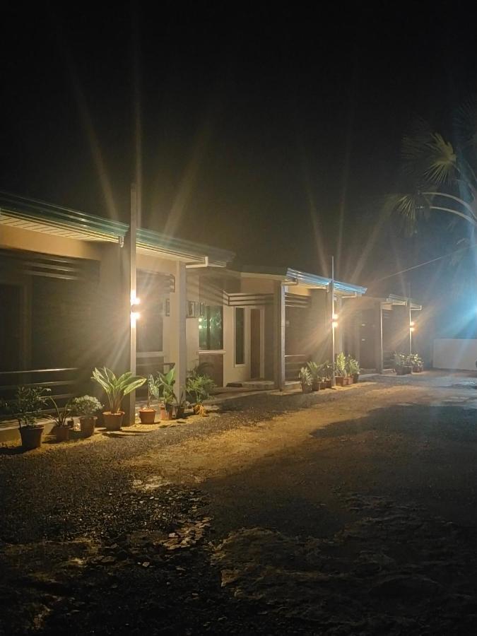 29 Palm'S Panglao Suites 外观 照片